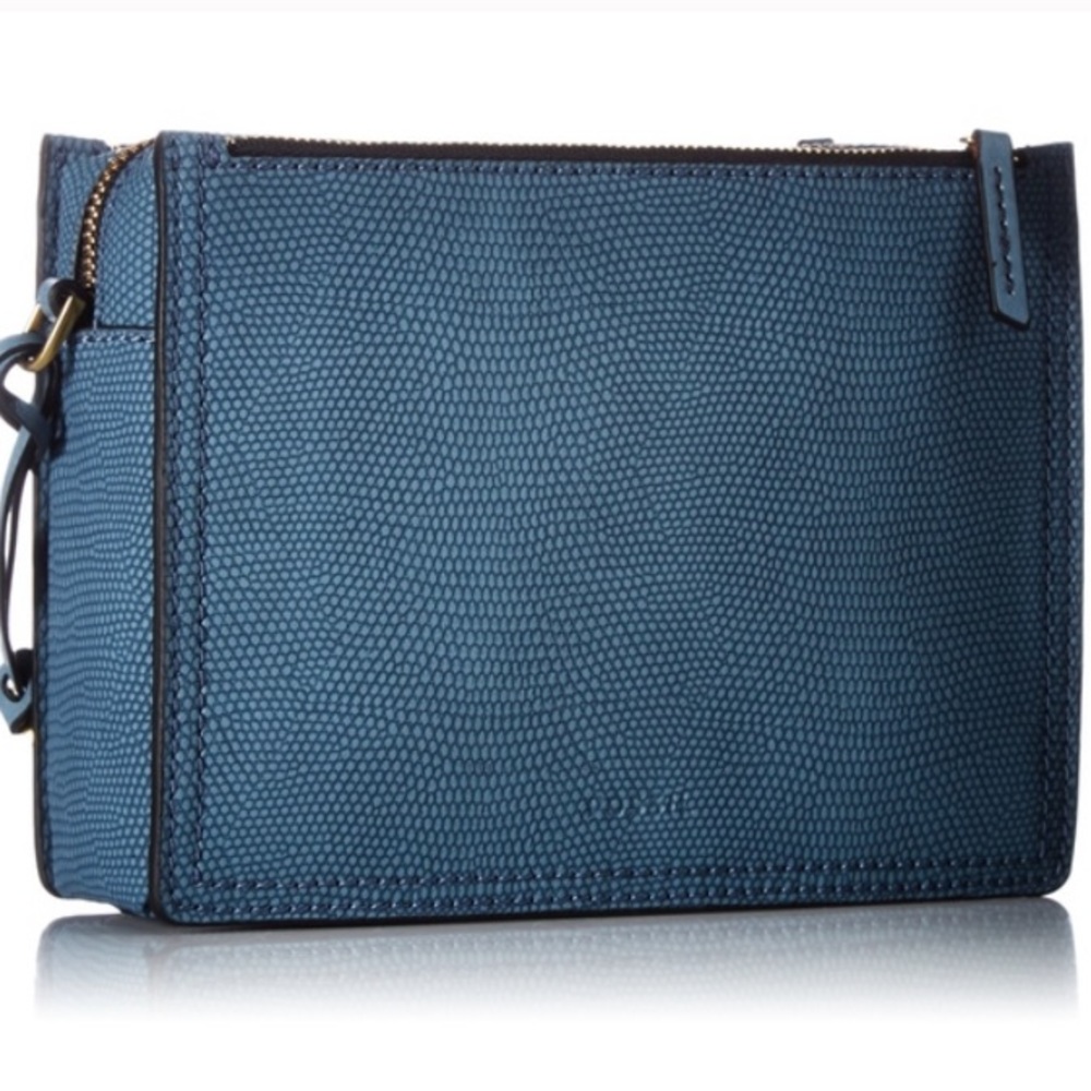 Campbell Crossbody in faded indigo
